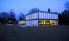 Vom Einfamilienhaus mit Kunstgalerie zum Architekturbüro: Das Haus an der Fegetzallee in Solothurn ist ein charakteristisches Werk aus den 1970er-Jahren und ein Beispiel einer geglückten, sorgsamen Umnutzung.
Foto: Branger Architekten AG, Solothurn.