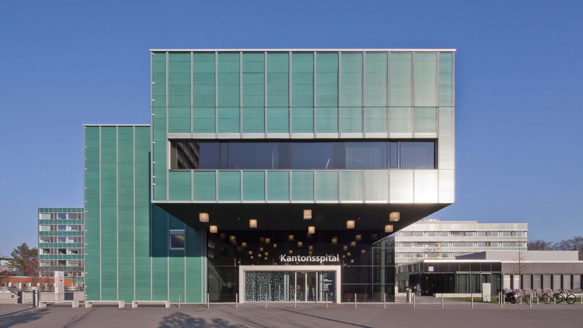 Haupteingang Kantonsspital