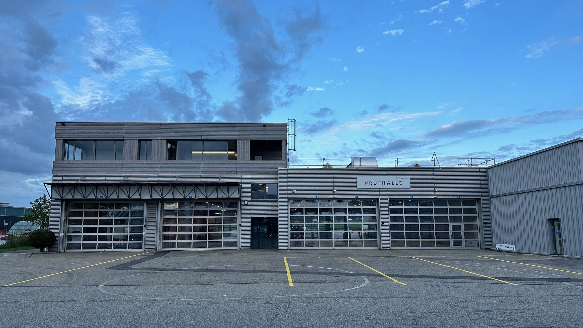 Prüfhalle