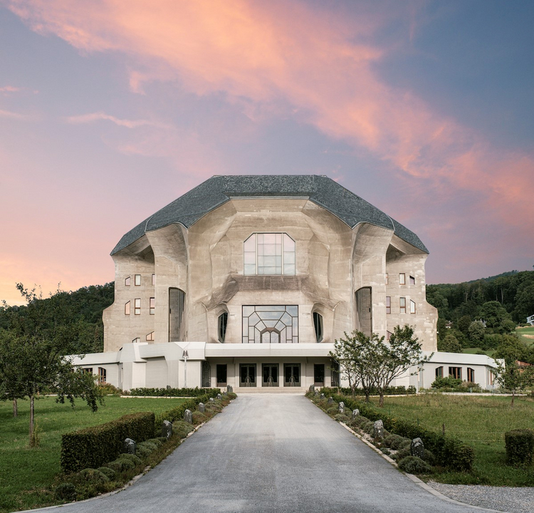 Dornach: Recycling am Goetheanum (Foto: Matthias Dengler, 2019)
