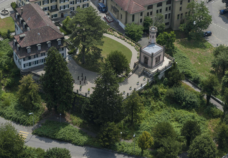 Das Haus zum Felsgarten in Schönenwerd und sein Park in einer Flugaufnahme.
Bildnachweis: VBS