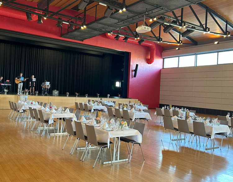 Dekorierter Saal der Alt-Kantonsratfeier