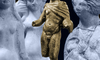 Merkurstatuette von der Baarburg bei Baar/ZG, umgeben von Tonstatuetten von Göttinnen aus Cham/ZG, Hagendorn