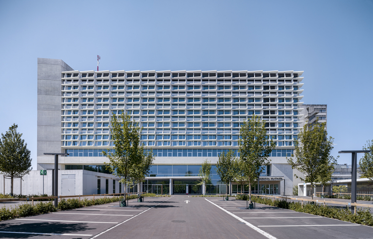 Der Neubau des Bürgerspitals Solothurn: Blick auf die Ostfasade.