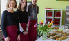Tag der offenen Volksschule - Schülerinnen und Schüler haben im Wahlfach "Kulinarische Köstlichkeiten" einen Apéro kreiert.