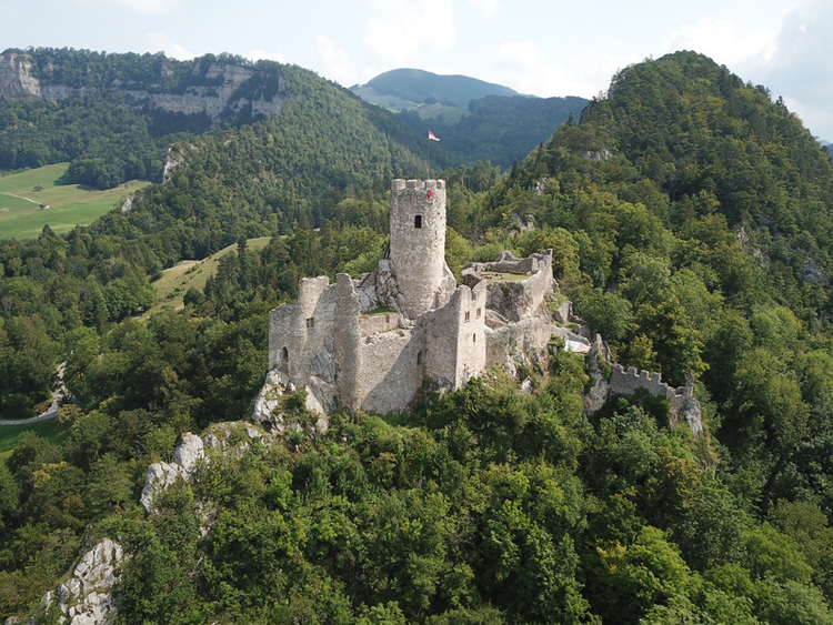 Flugaufnahme der Ruine