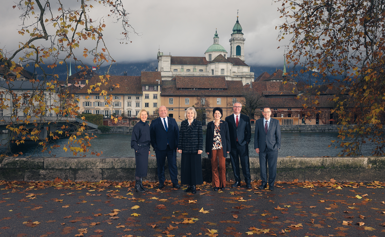 Solothurner Regierungsrat 2023 Solothurner Regierung 2023 von links nach rechts: Susanne Schaffner, Departement des Innern, Peter Hodel, Finanzdepartement, Brigit Wyss, Frau Landammann Volkswirtschaftsdepartement, Sandra Kolly, Bau- und Justizdepartement, Dr. Remo Ankli, Departement für Bildung und Kultur, Andreas Eng, Staatsschreiber