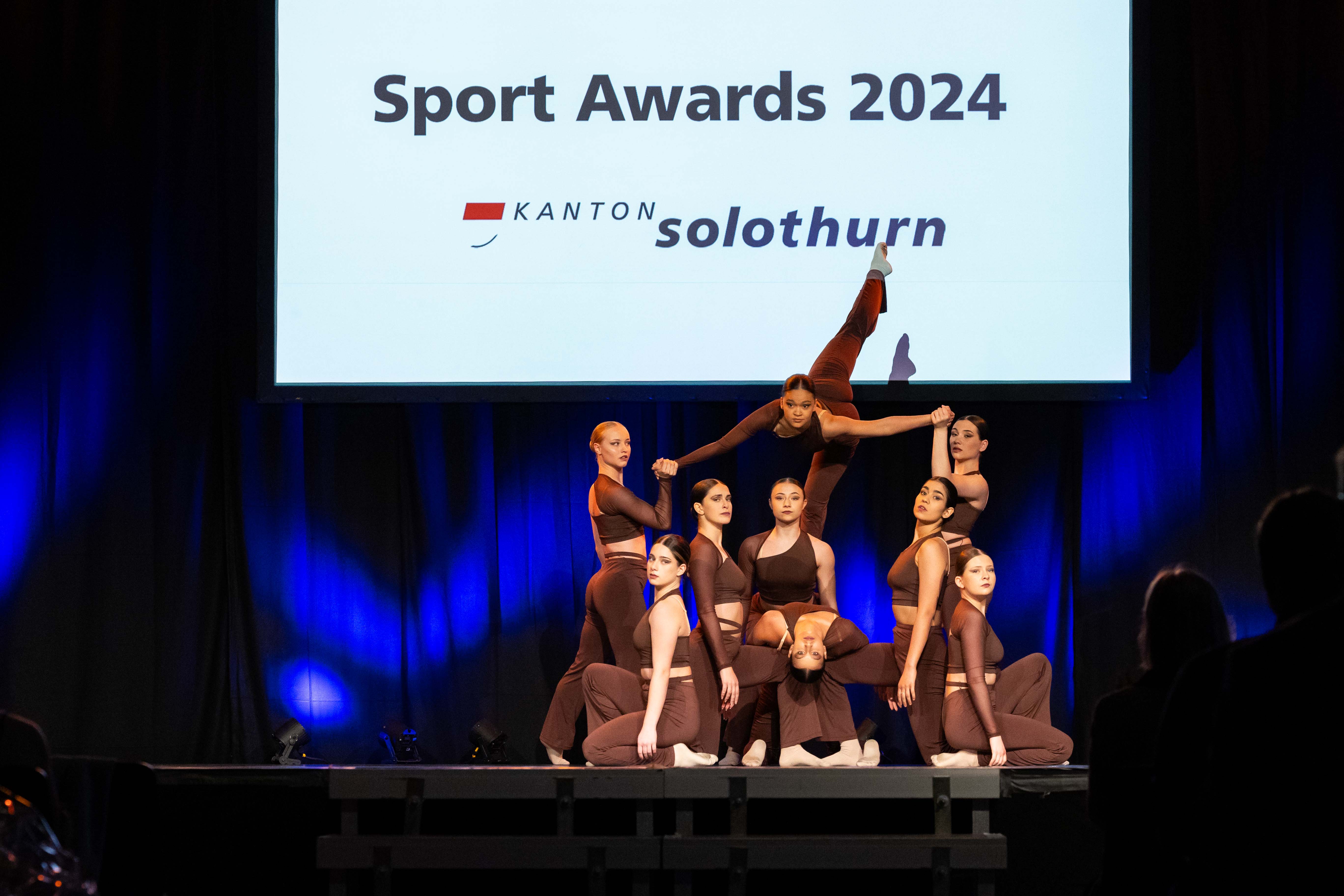 Foto Tanzgruppe Balöladyum