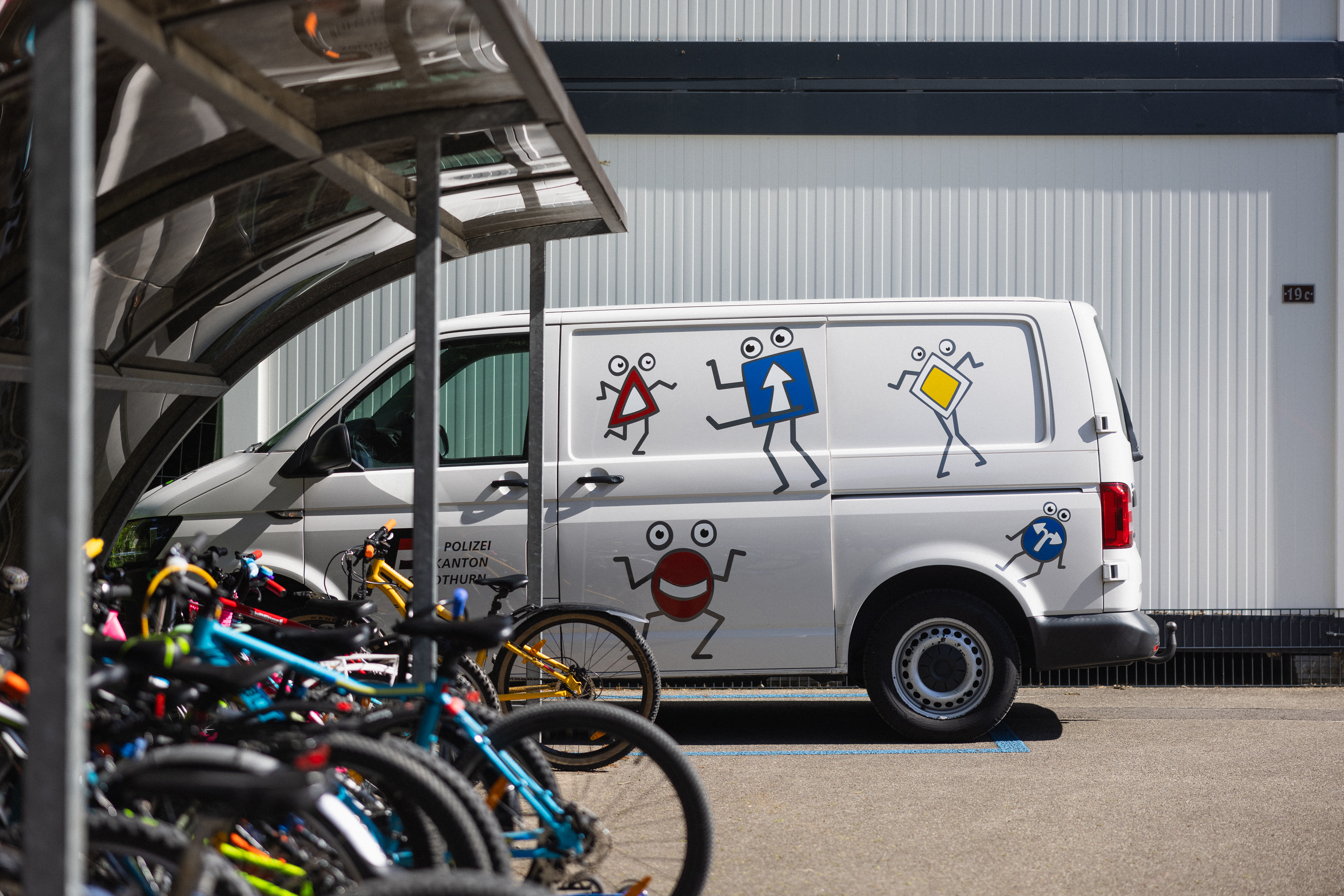 Der Bus der Verkehrsinstruktion