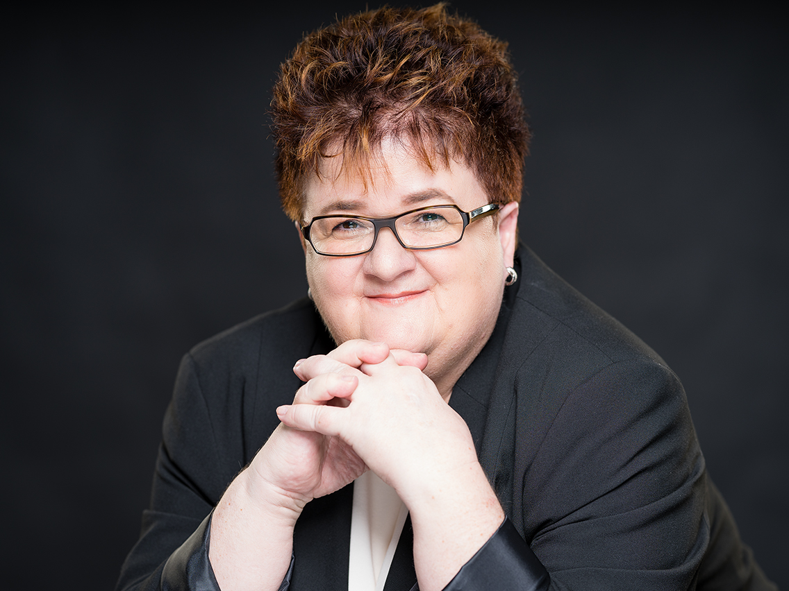 Porträtbild von Monika Beck