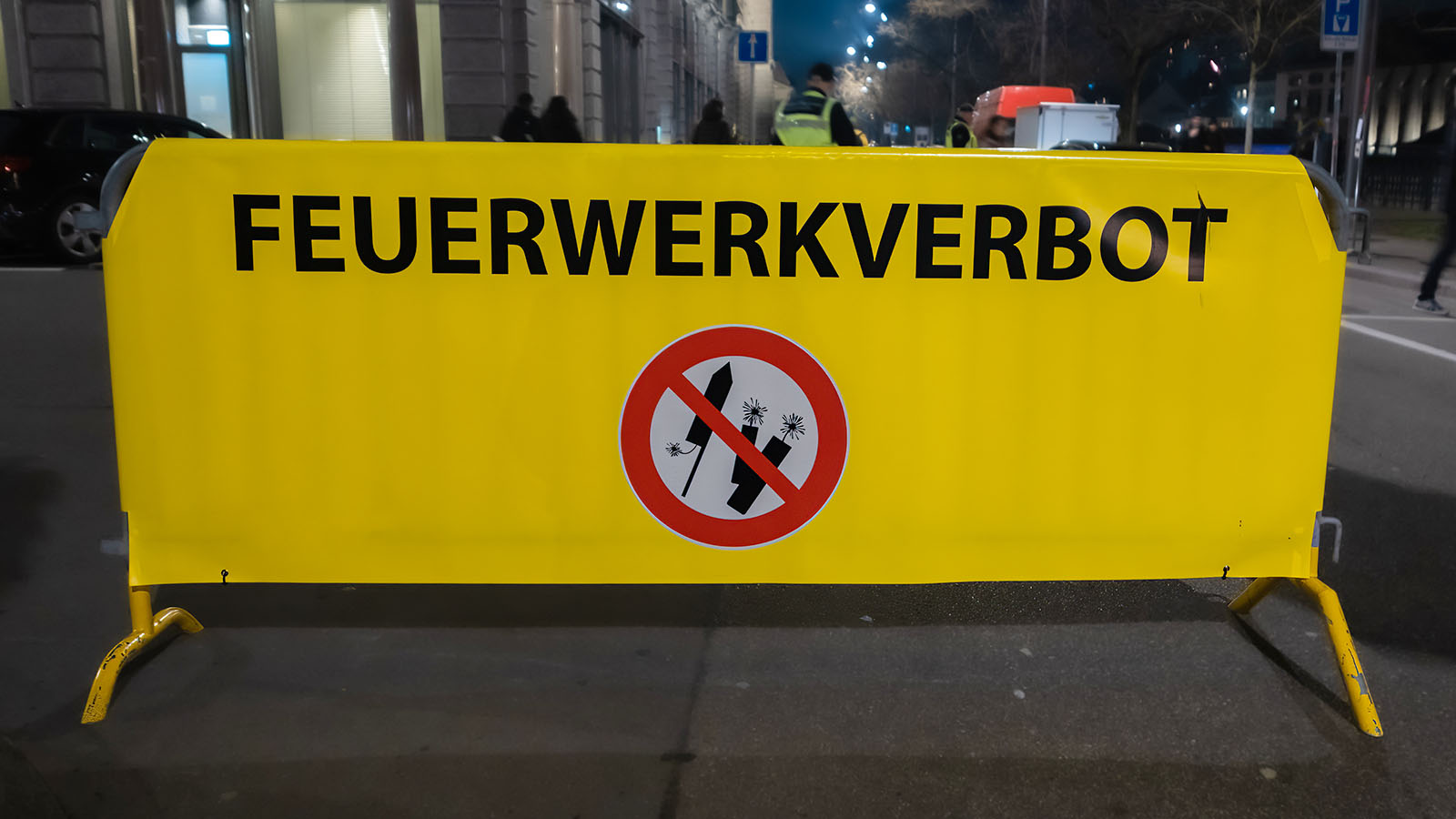 Strassenplakat Feuerwerkverbot