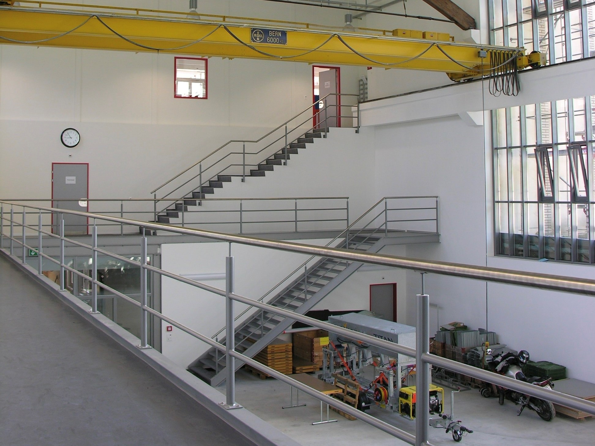 Übungshalle mit Gerätschaften